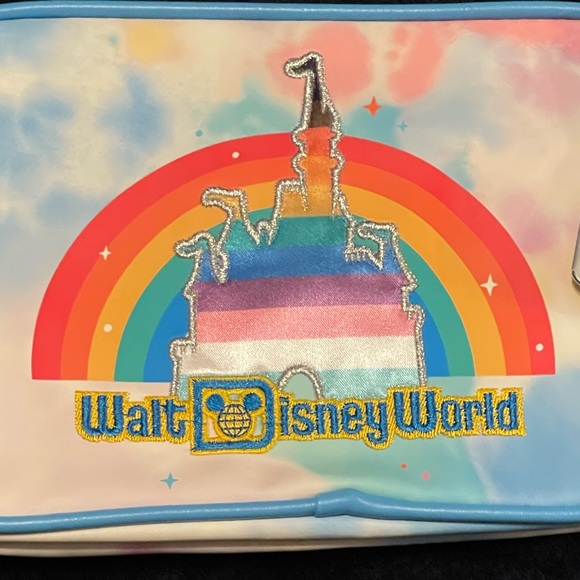 Walt Disney World Fanny Pack Tie Dye Rainbow Castle NWT - Picture 2 of 10